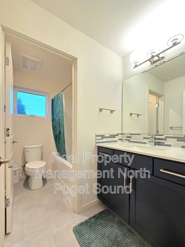 Building Photo - 17417 W Main St