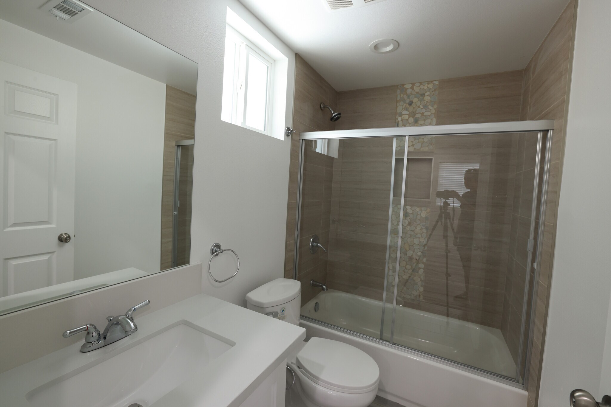 Building Photo - 1133 Browning Blvd