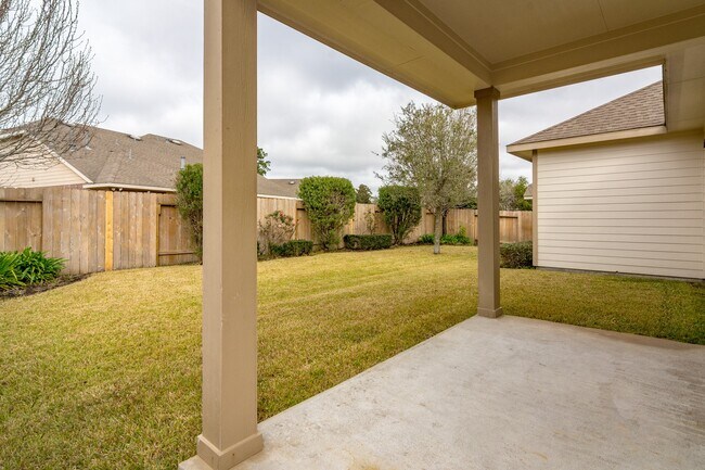 Building Photo - 3407 Sunlight Hill Ln