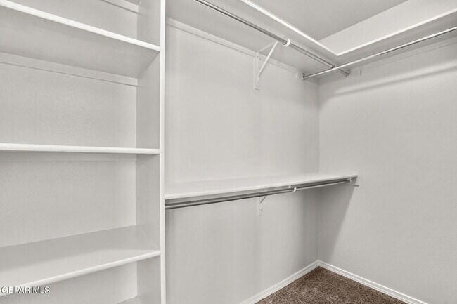 Building Photo - 778 Lemington St