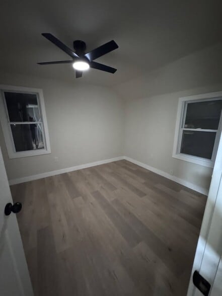 Building Photo - 626 N Mason St