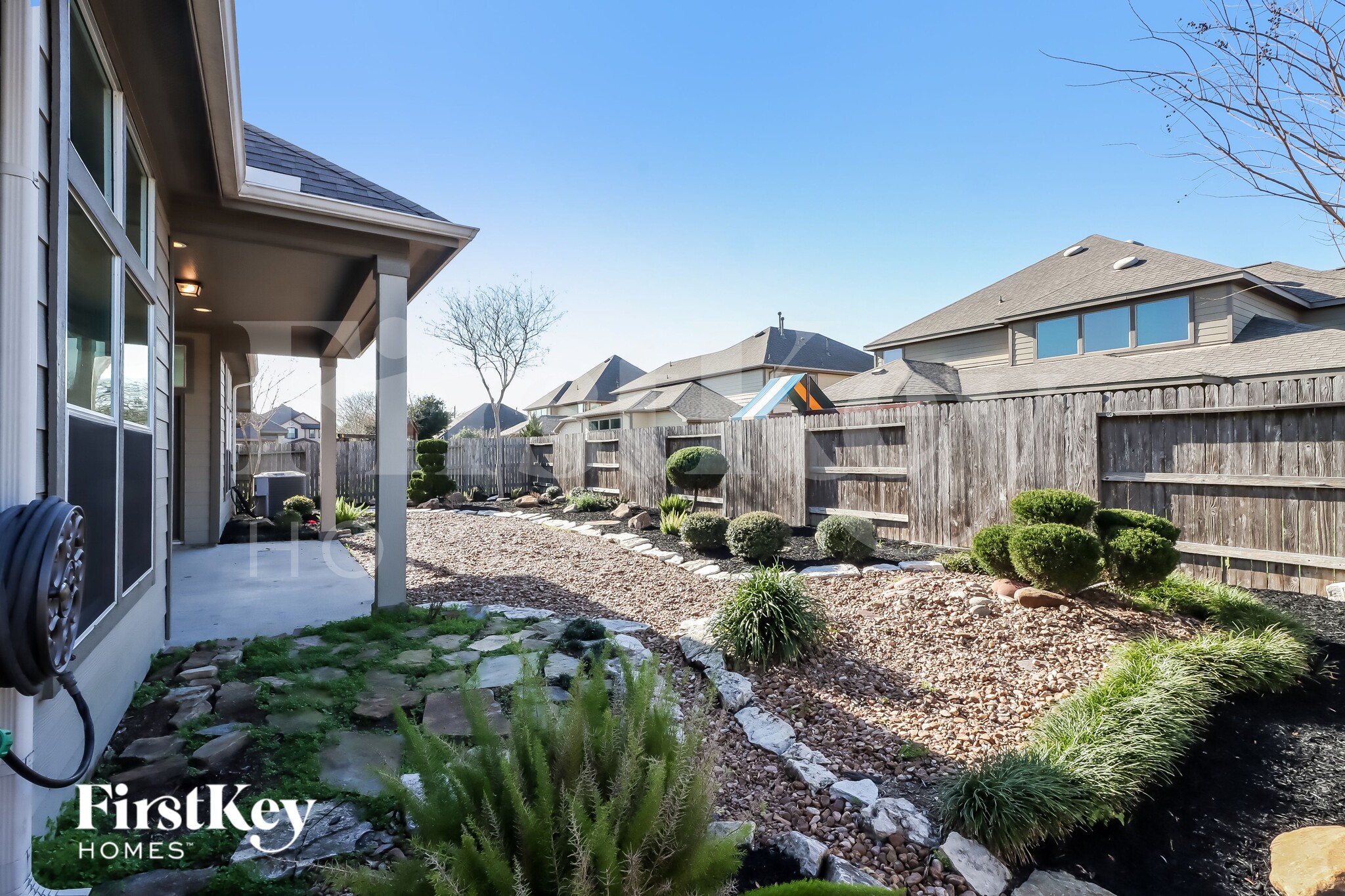 Building Photo - 6011 Little Grove Dr