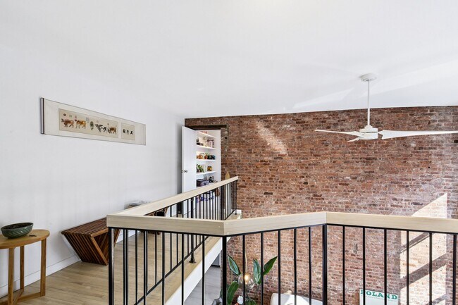 Building Photo - 464-470 Central Ave