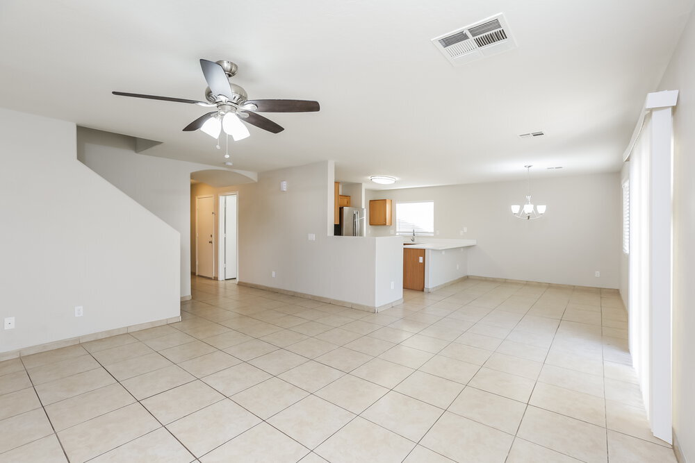 Building Photo - 10637 W Nez Perce St