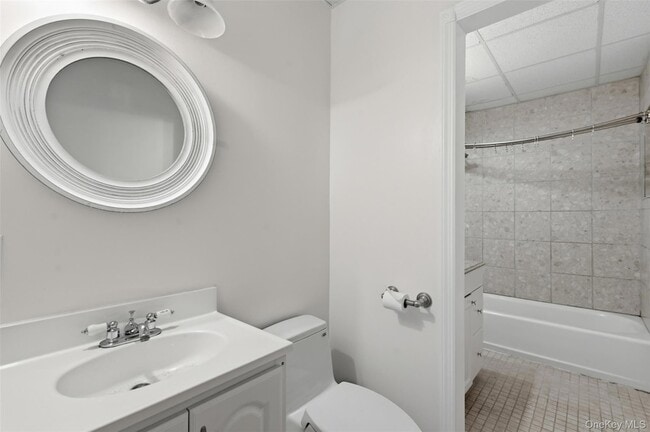 Building Photo - 248 Depew Ave