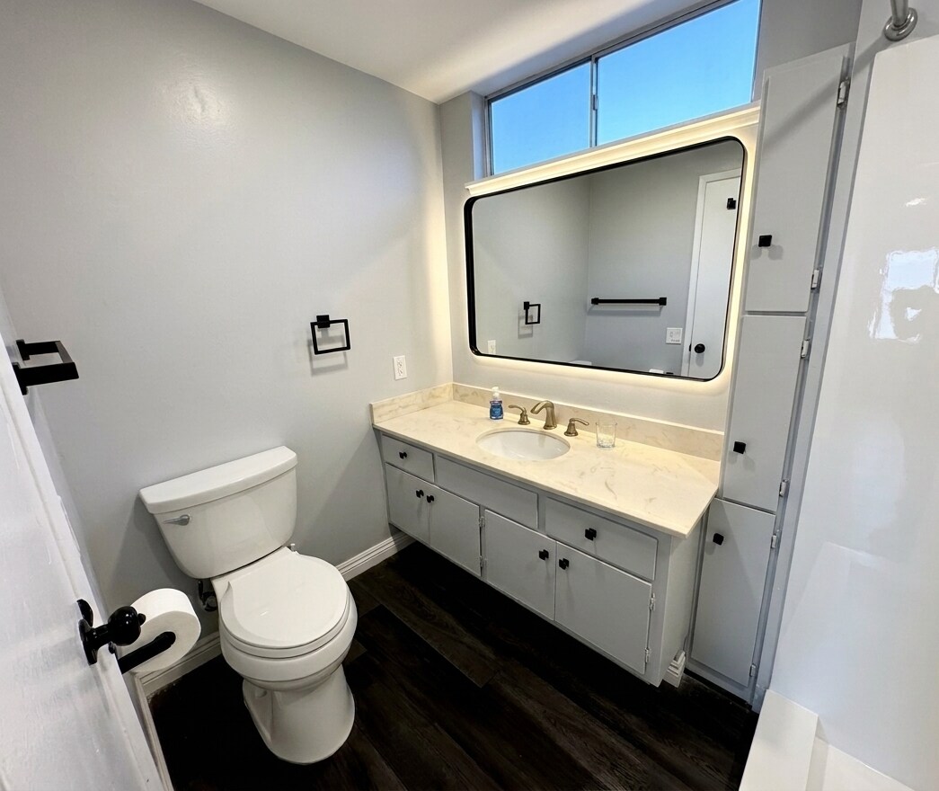Building Photo - 7147 Pomelo Dr