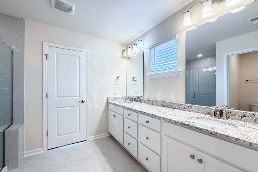 Building Photo - 5701 Agrinio Way