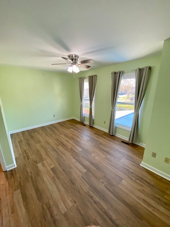 Building Photo - 8705 Mill Run Dr