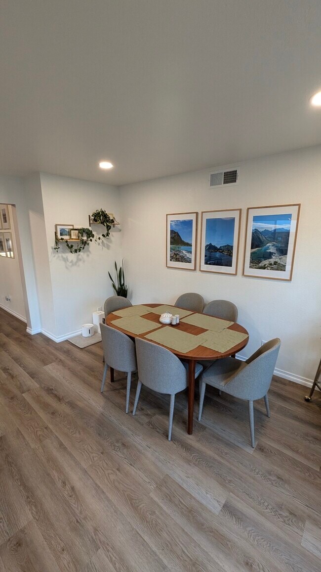 Building Photo - 5434 Camino Deville