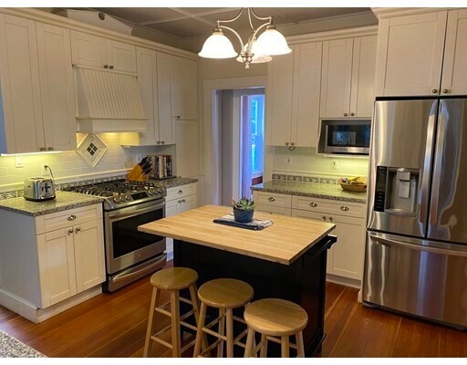 Building Photo - 333 Washington St