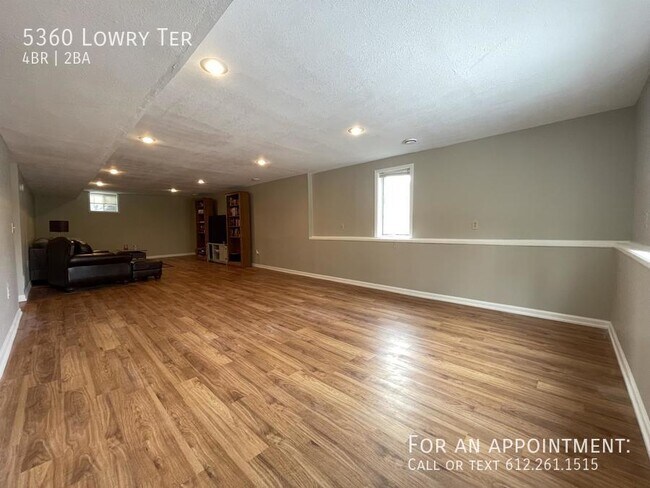 Building Photo - 5360 Lowry Terrace