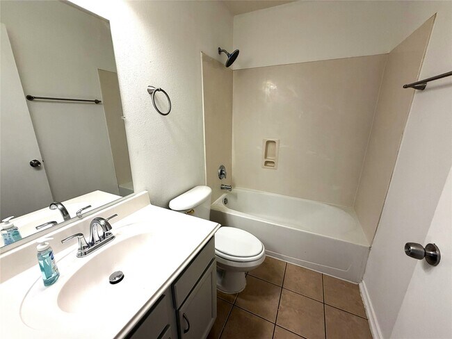 Building Photo - 4719 Cypress Dawn Ln