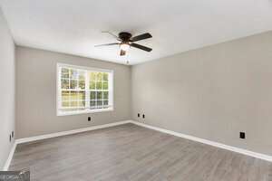 Building Photo - 9432 Cypress Ln