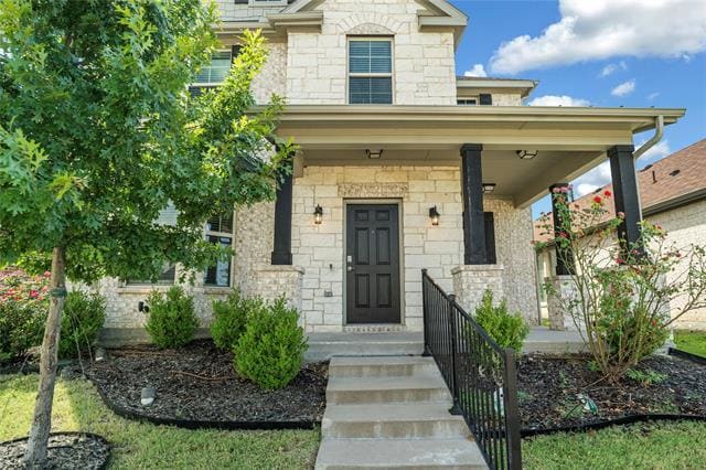 Building Photo - 2093 Almassera Dr