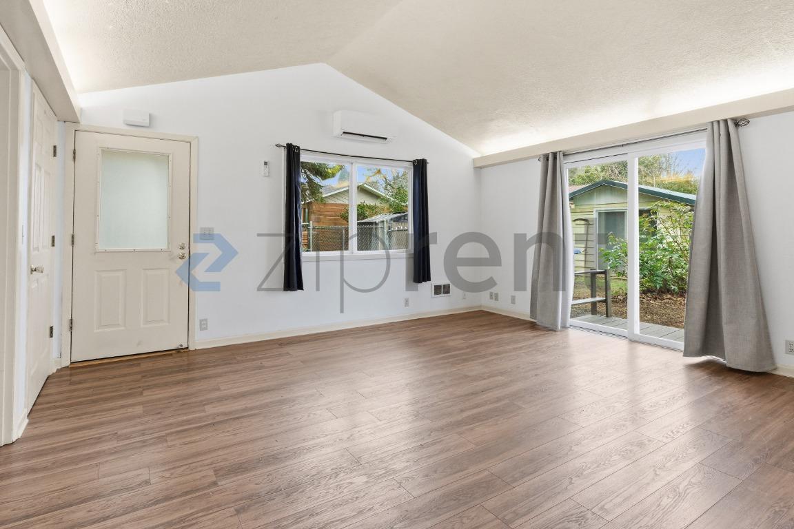 Building Photo - 1865 Brookside Ave NW