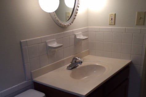 Bathroom - 3000 Fordhaven Rd