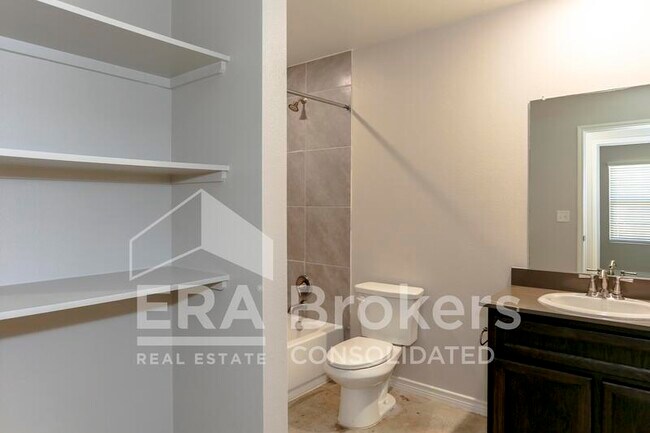 Building Photo - 2328 Duntov Dr