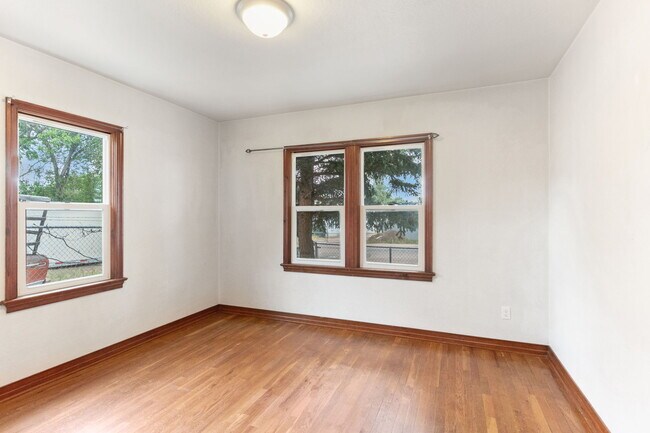 Building Photo - 2625 Gunnison St