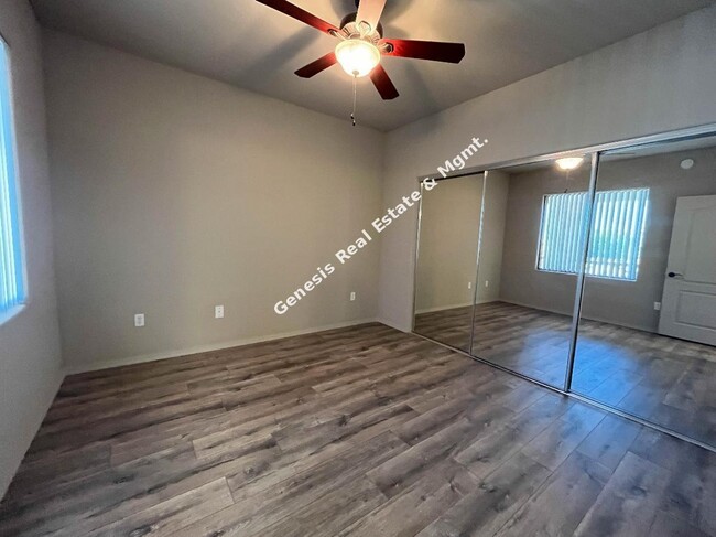 Building Photo - 2bd/2ba condo in Villas at Hacienda Del Sol