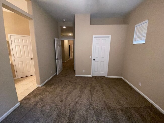 Building Photo - Near Disc Drive - Sparks Single Story 3 Bedroom House