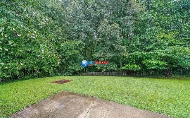 Building Photo - Nice ranch in the COLLINS HILL cluster in ...