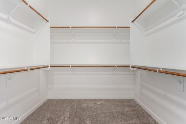 Building Photo - 3830 E Rainbow Dr