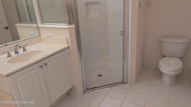 Building Photo - 826 Middleton Dr SW