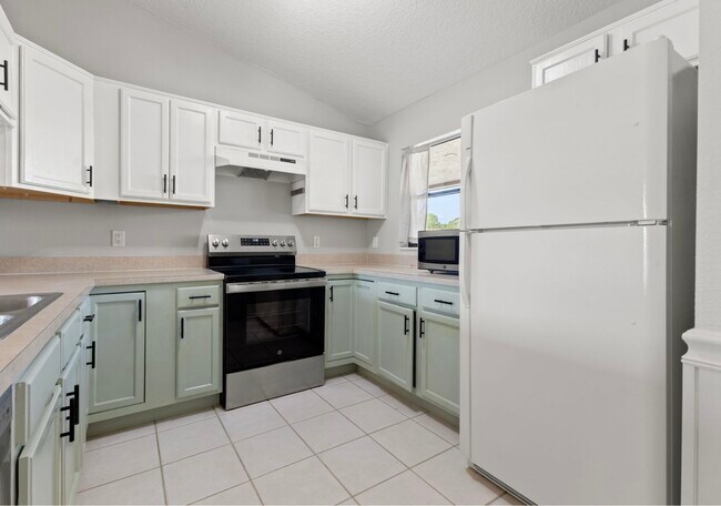 Building Photo - 1662 Seascape Cir