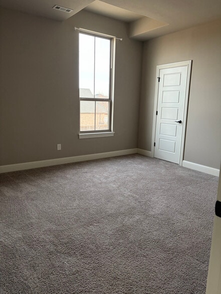 Building Photo - 2603 SW Hampton Ave