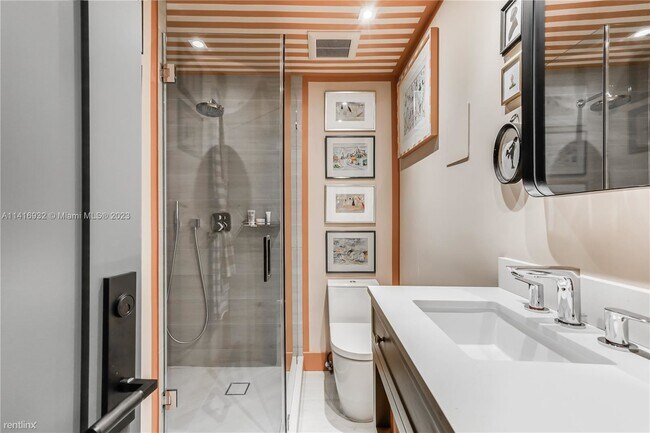 Building Photo - 2 br, 2 bath Condo - 20 Island Ave Apt 718