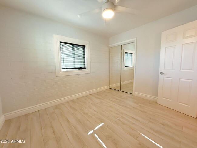 Building Photo - 2087 E 10th St