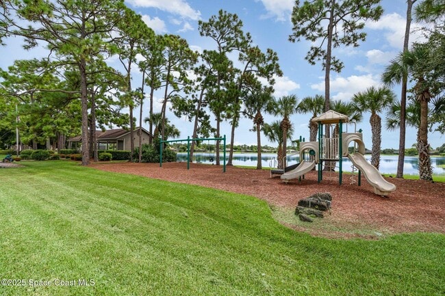 Building Photo - 3897 Peacock Dr