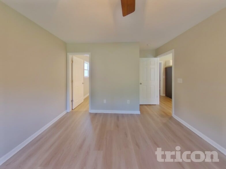Building Photo - 707 Patriot Ln