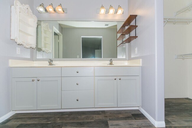 Building Photo - Ewa by gentry - Sonoma: 4-bed, 2.5 bath SF...