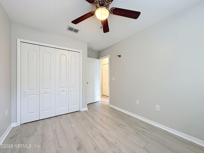 Building Photo - 8224 Halls Hammock Ct