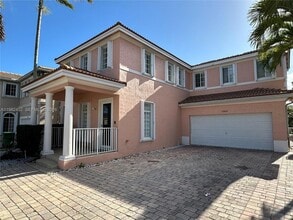 Building Photo - 27866 SW 142nd Ave