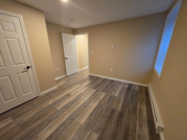 Building Photo - 123 2nd St