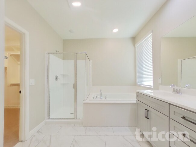 Building Photo - 24896 N 144th Ln