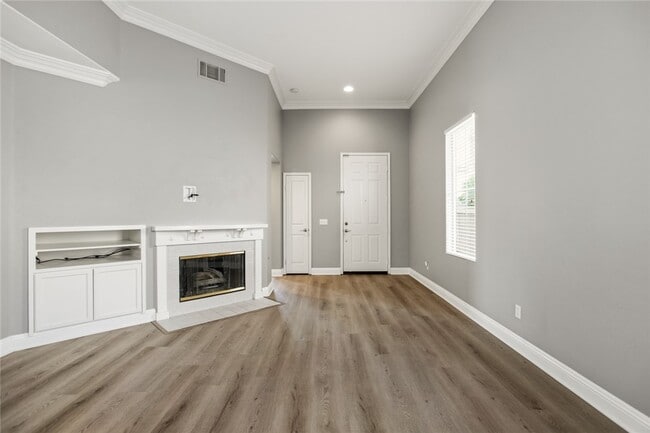 Building Photo - 10242 Boyd Dr