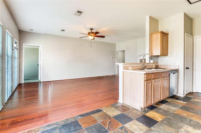 Building Photo - 9013 Winding River Dr