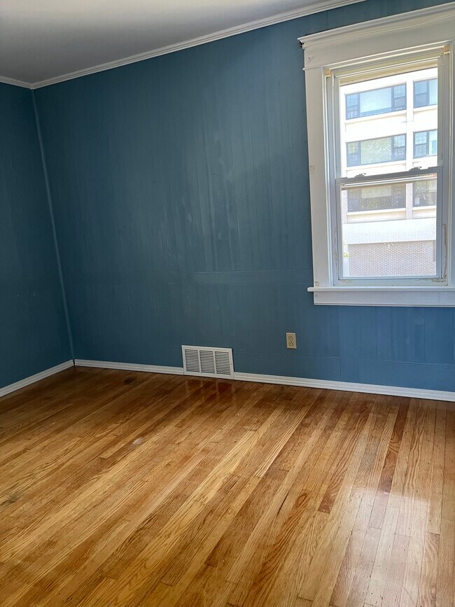 Building Photo - 679 Colvin Blvd