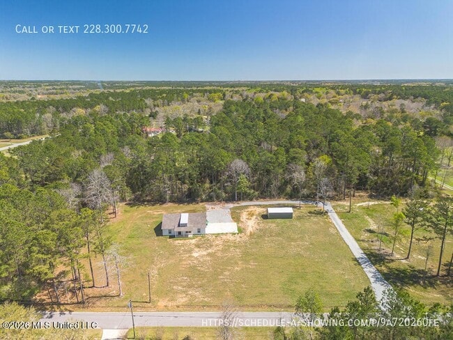 Building Photo - 13770 Wildflower Ln