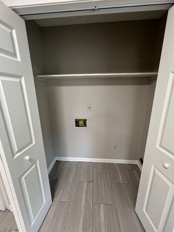 Building Photo - 7358 Country Side Rd