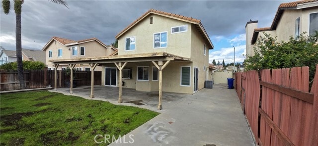 Building Photo - 17051 Fern St