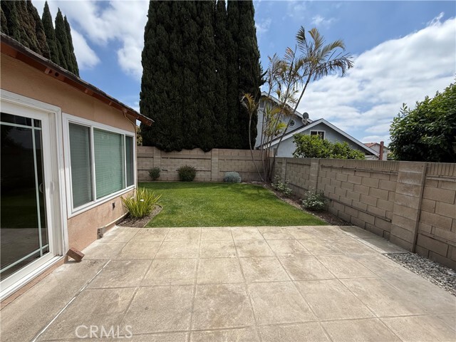 Building Photo - 18018 Santa Cecilia Cir