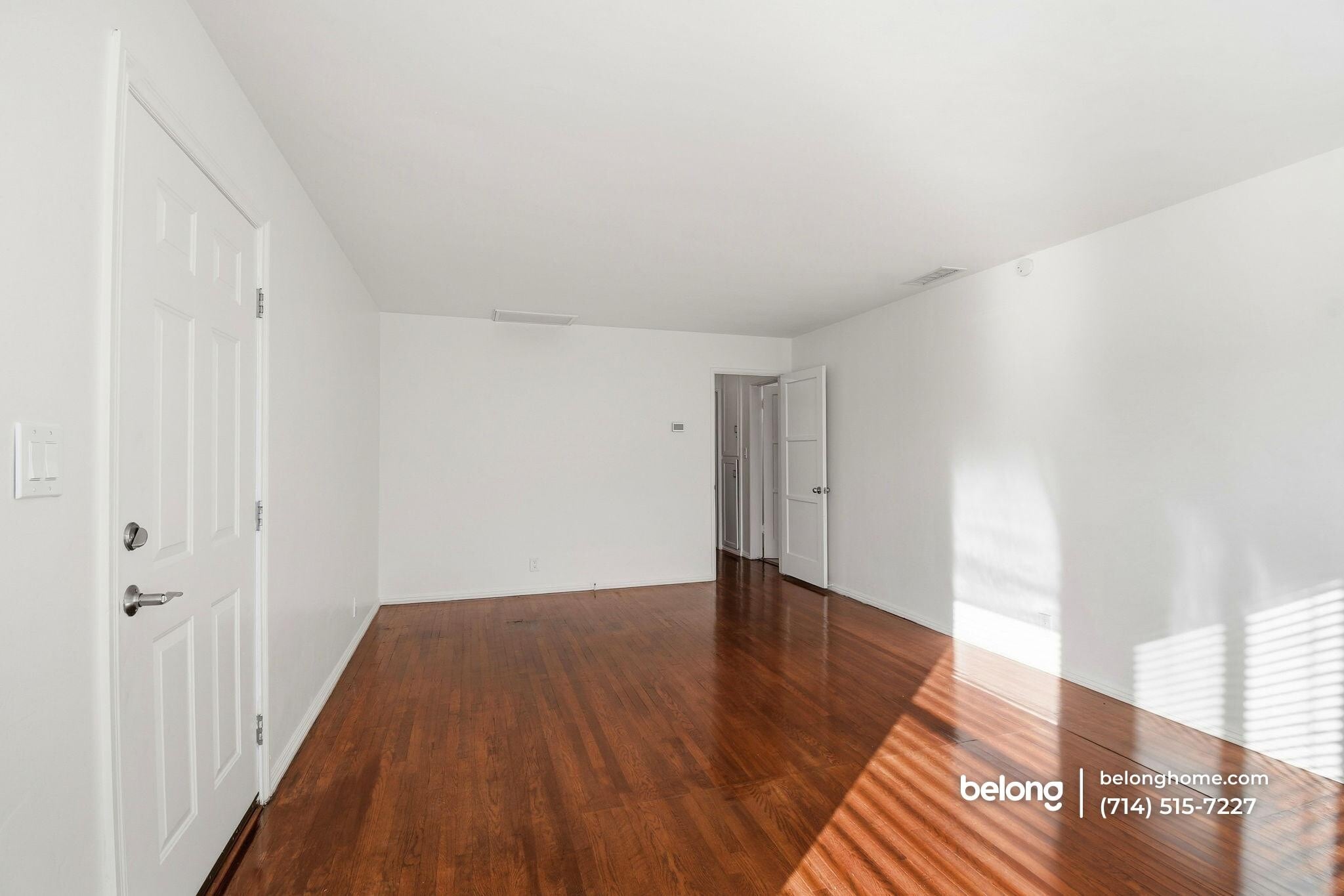 Building Photo - 185 N Batavia St