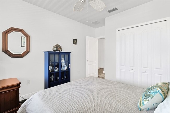 Building Photo - 5992 Spicewood Ln