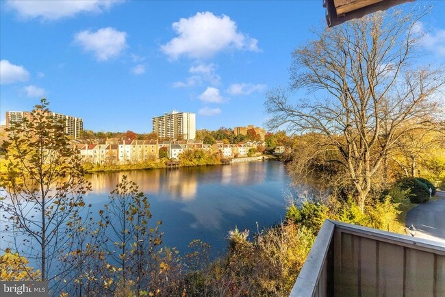 Building Photo - 7505 Democracy Blvd