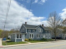 Building Photo - 108 Main St