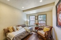 Building Photo - 9 El Camino Real